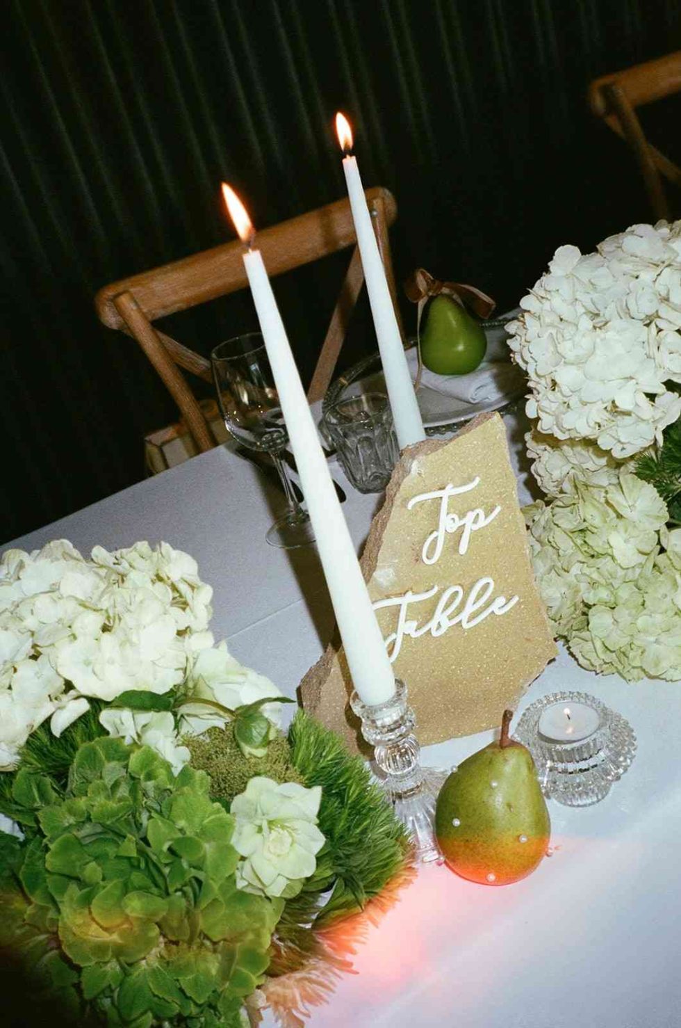 green pear and hydrangea wedding table decor at grangefields barn